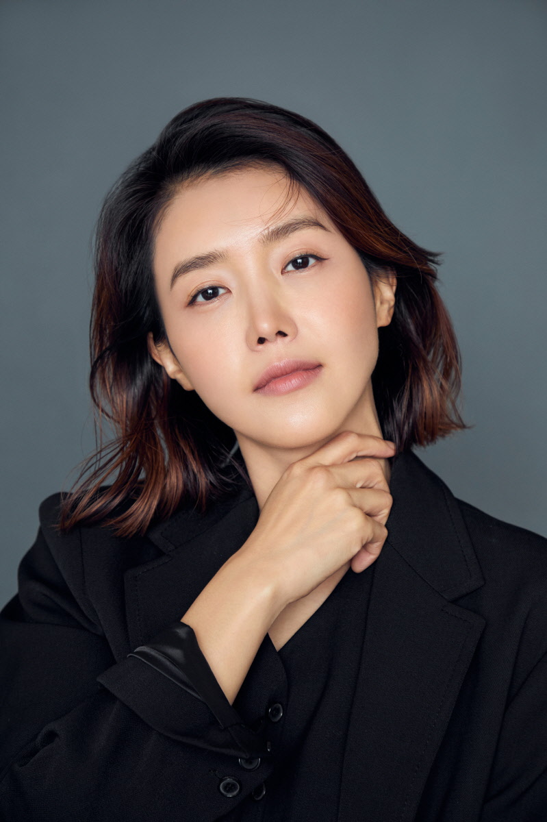 [크기변환]재능기부 배우 이미지_채정안.jpg