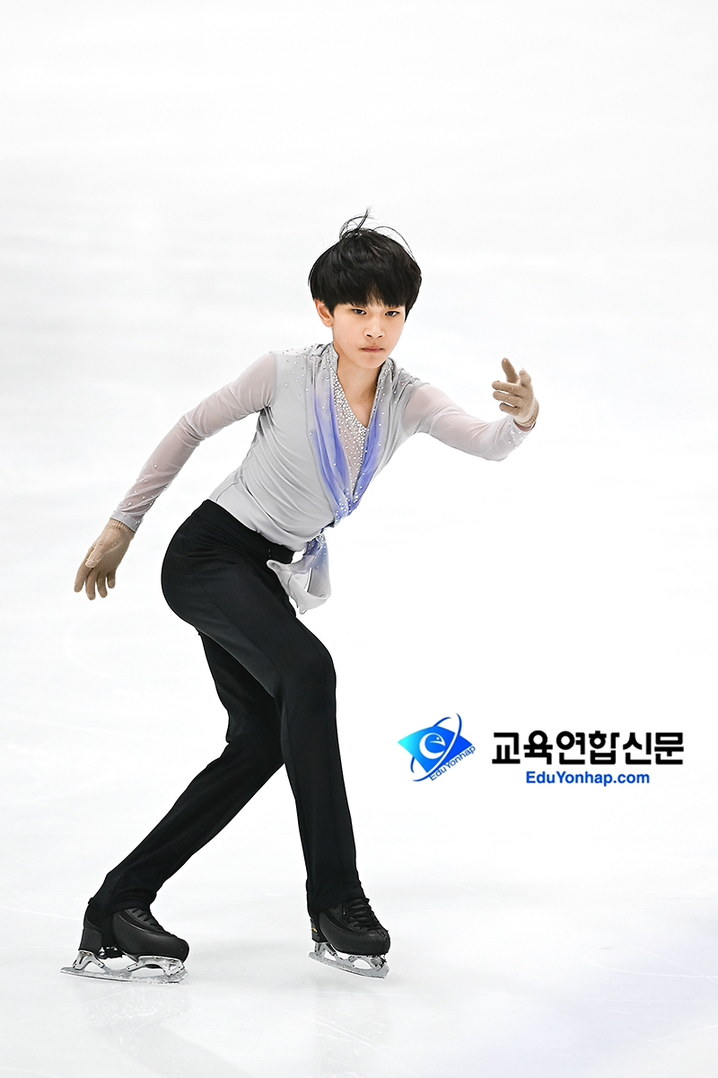 2024이재근-e.jpg