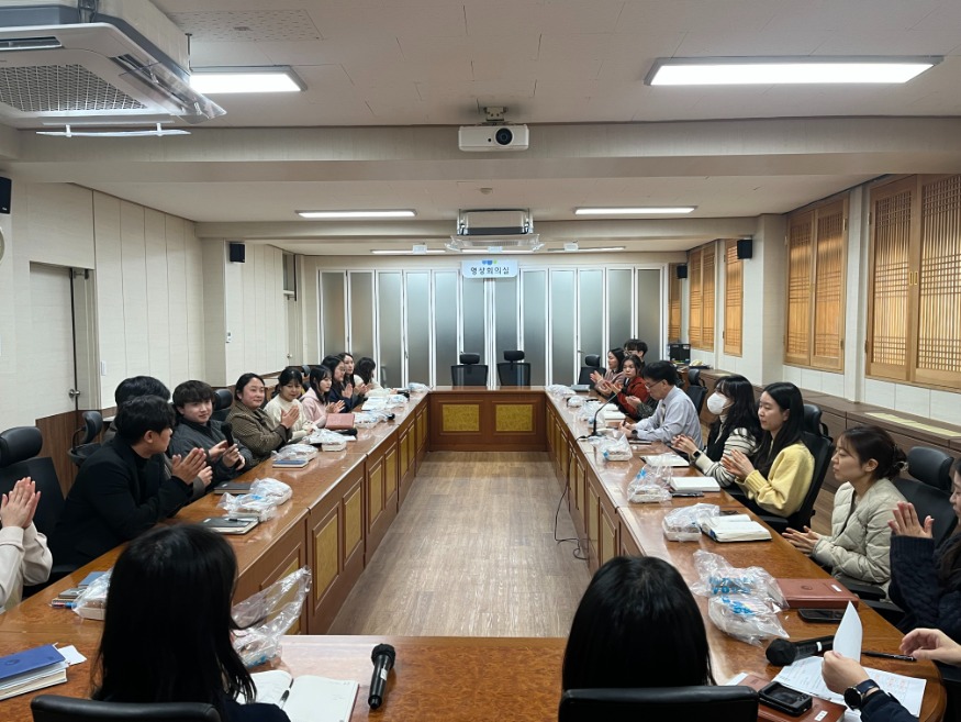 20241213 이재한 교육장과 MZ세대 직원들, 격의 없는 소통 나서_붙임2.jpg