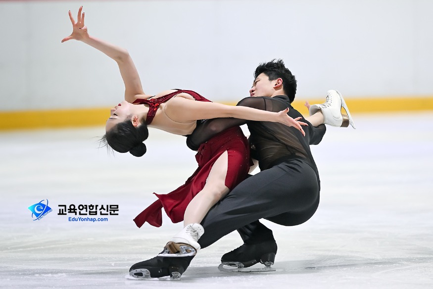 임해나권예.jpg