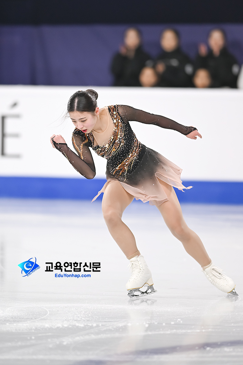 윤아선5.jpg