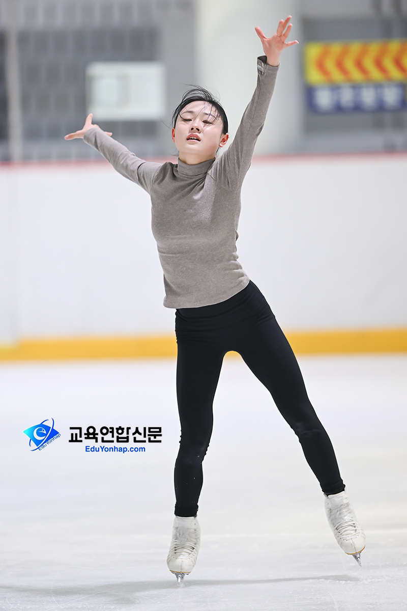 김채연4.jpg