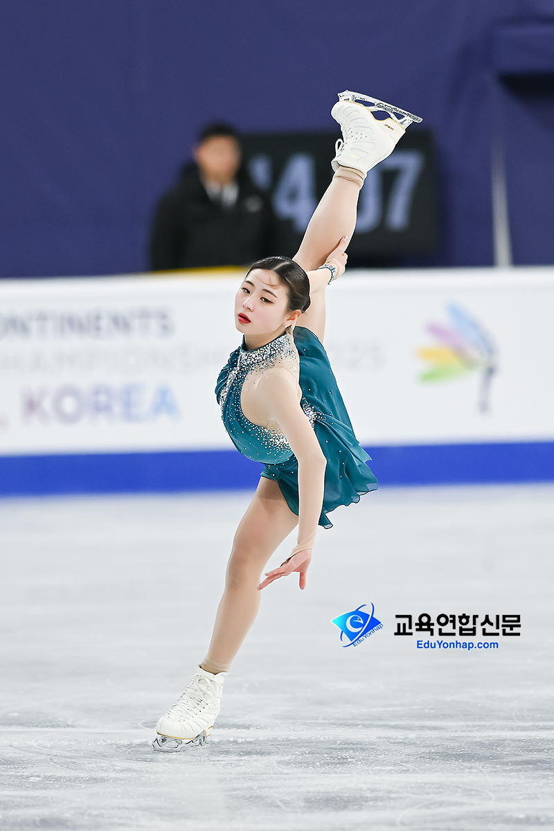 윤아선2.jpg