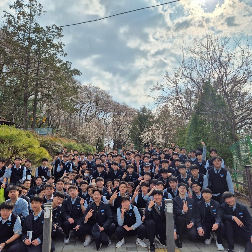 기억의+길,+봄을+걷다+사진3.jpg