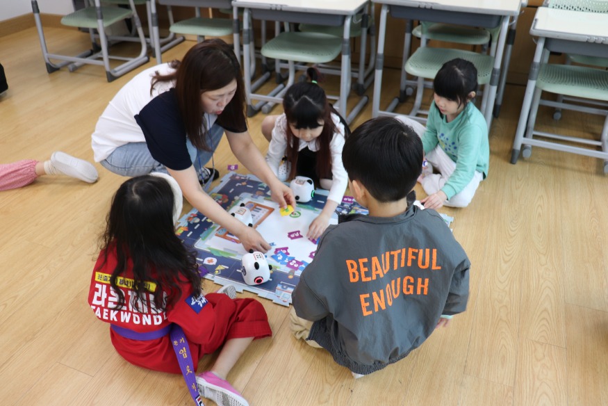 SW 및 AI 체험교육 (상당초)2.JPG