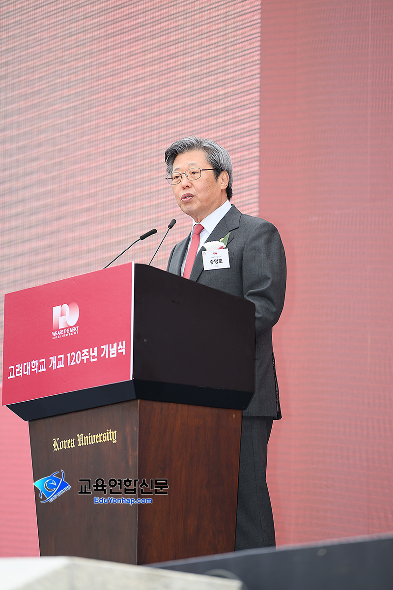 승명호 교우회장-e.jpg