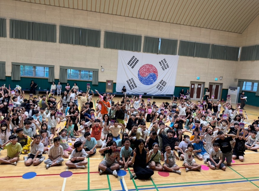 (주중초) 작가와의 만남1.jpg