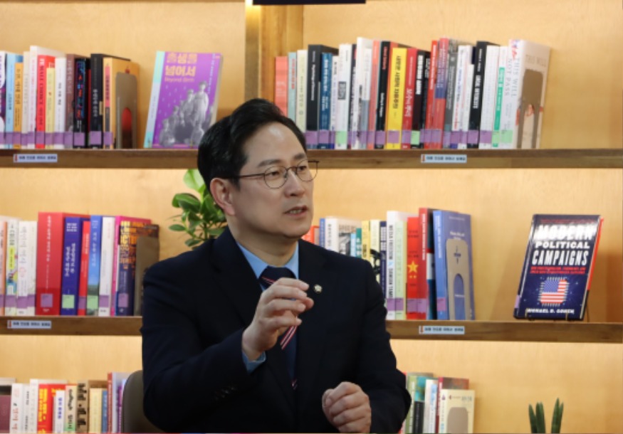 박수영의원_보도자료가로사진.jpg