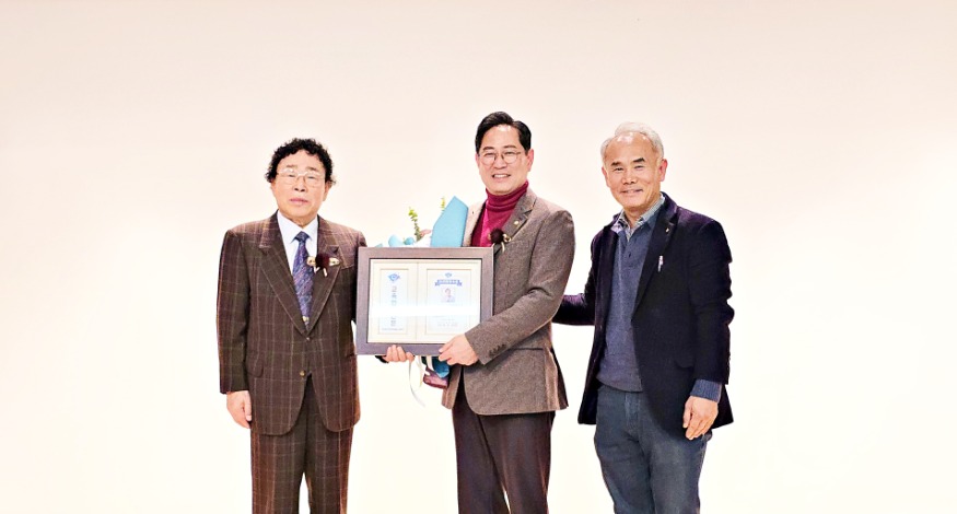 KakaoTalk_20251222_141640933_25.jpg