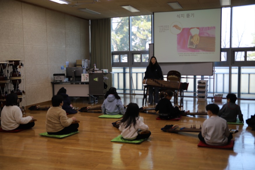20260116 부산학생예술문화회관, 겨울방학 맞아 ‘예술채움 체험교실’ 운영_붙임1(국악실).JPG