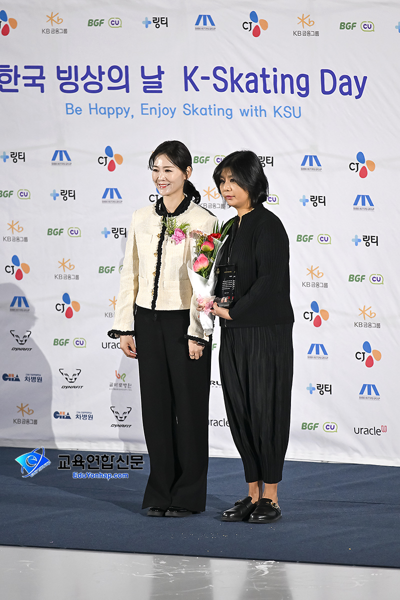 이수경,지현정.jpg