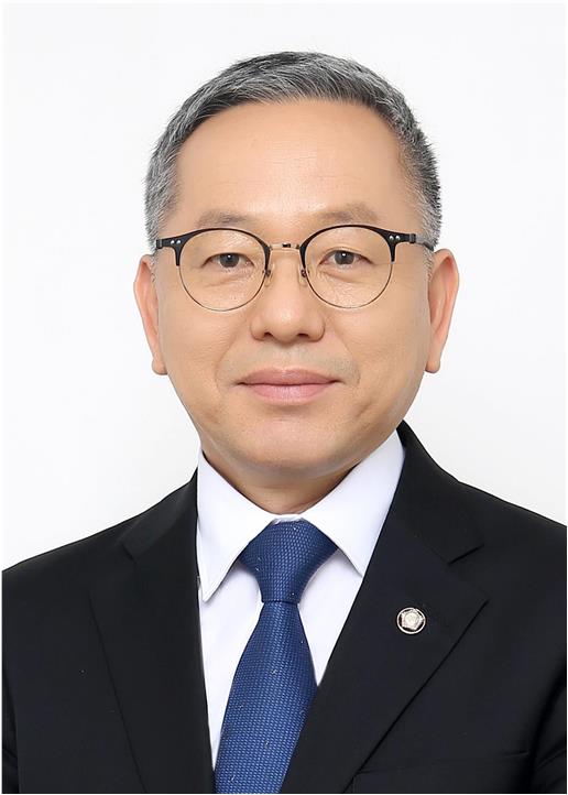 김문수의원 - 국회 교육위.jpg